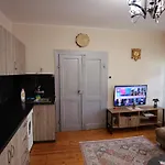 Fisi Heritage Residence, Prime Location Appartement *