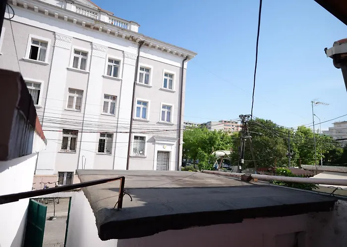 Fisi Heritage Residence, Prime Location דירה שקודר