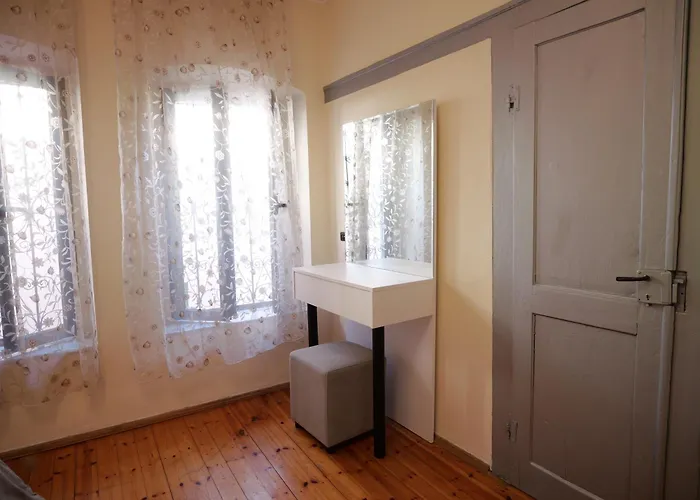 דירה Fisi Heritage Residence, Prime Location שקודר